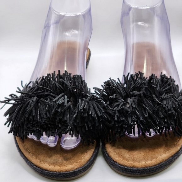 Tamaris Sandals - Picture 1 of 4